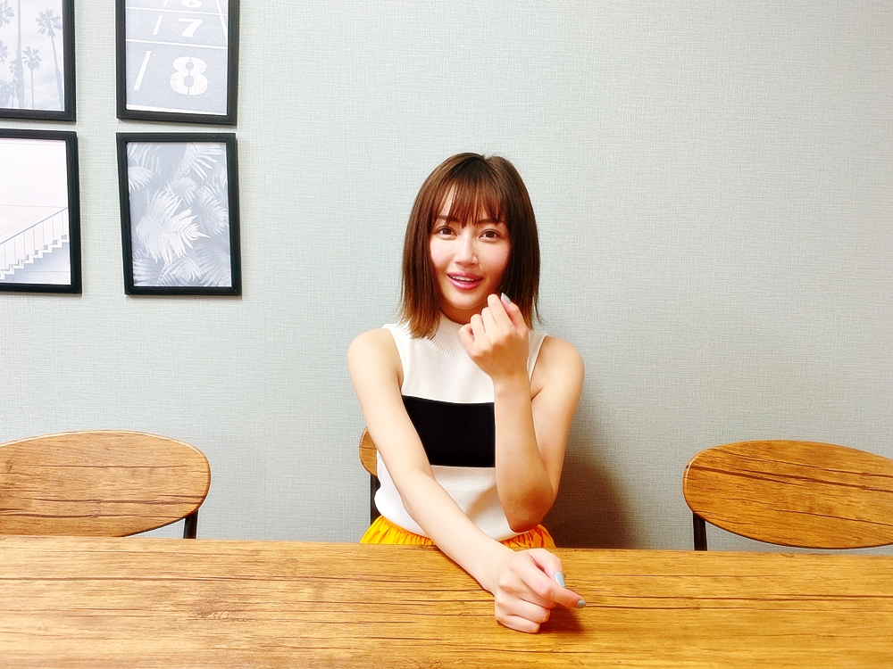 NOWSARA新藤まなみ